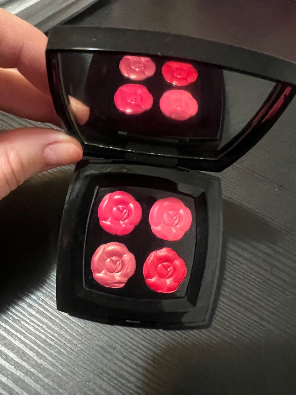 CHANEL Rose Compact Lip Palette - 4 different shades, no box, never used